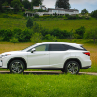 lexus RX450hL (4 of 15).jpg