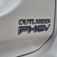 mitsubishi outlander PHEV (13 of 15).jpg
