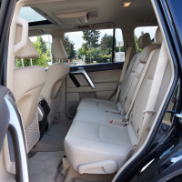 Toyota_landcruiser (17 of 23).jpg
