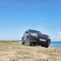 Toyota_landcruiser (13 of 23).jpg