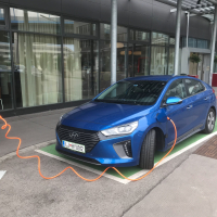 Hyundai ioniq PHEV (13 of 13).jpg