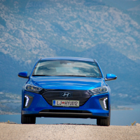 Hyundai ioniq PHEV (1 of 13).jpg