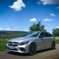 Mercedes-benz C za volanom (33 of 34).jpg