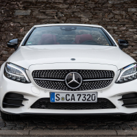 Mercedes-benz C za volanom (20 of 34).jpg