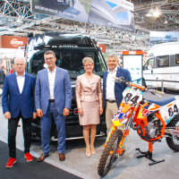 Karavan_salon_Dusseldorf (38 of 92).jpg