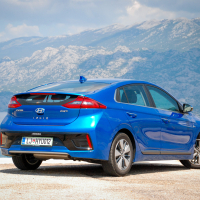 Hyundai_ioniq_PHEV_resize (14 of 27).jpg