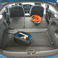 Hyundai_ioniq_PHEV_resize (1 of 9).jpg