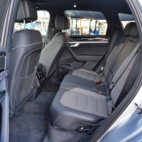 Volkswagen_touareg_V6_TDI (14 of 29).jpg