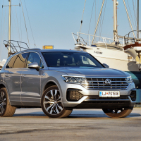 Volkswagen_touareg_V6_TDI (5 of 29).jpg