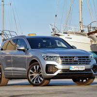 Volkswagen_touareg_V6_TDI (4 of 29).jpg