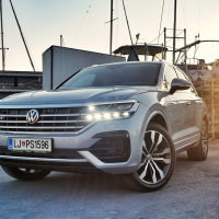 Volkswagen_touareg_V6_TDI (3 of 29).jpg