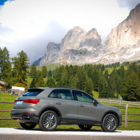 Audi_Q3_15.jpg