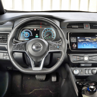 Nissan_leaf (27 of 34).jpg