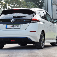 Nissan_leaf (5 of 34).jpg