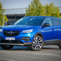Opel grandland X 20d ultimate (1 of 6).jpg