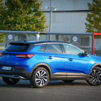 Opel grandland X 20d ultimate (2 of 6).jpg