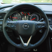 Opel grandland X 20d ultimate (2 of 10).jpg