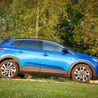 Opel grandland X 20d ultimate (6 of 10).jpg