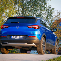 Opel grandland X 20d ultimate (8 of 10).jpg