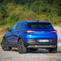 Opel grandland X 20d ultimate (4 of 6).jpg