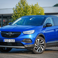 Opel grandland X 20d ultimate (10 of 10).jpg