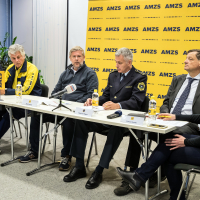 AMZS_Pripravljeni_na_zimoF-05.jpg