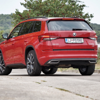 Škoda kodiaq 2.0 TDI 4x4 DSG sportline4.jpg