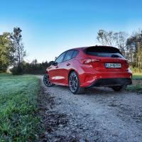Ford focus 1.0 ecoboost ST line (19 of 27).jpg