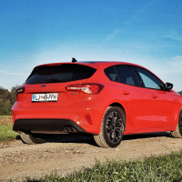 Ford focus 1.0 ecoboost ST line (7 of 27).jpg