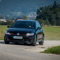 Volkswagen golf GTI (16 of 17).jpg