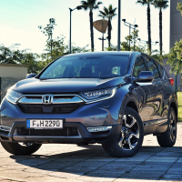Honda CR-V hybrid (5 of 15).jpg