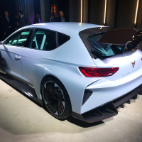Cupra ateca za volanom (2 of 2).jpg
