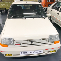 Renault_120_let (30 of 49).jpg