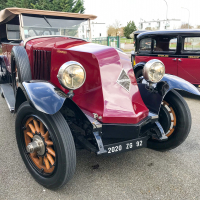 Renault_120_let (28 of 49).jpg