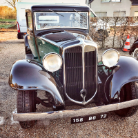 Renault_120_let (19 of 49).jpg