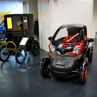 Renault_120_let (9 of 49).jpg