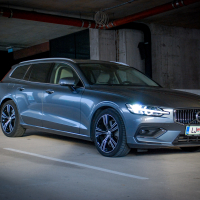 Volvo V60 D4 A inscription (7 of 41).jpg