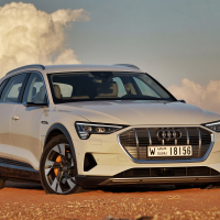 Audi e-tron 55 quattro (8 of 17).jpg