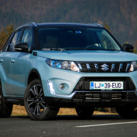 Suzuki vitara 1,4 boosterjet allgrip elegance (1 of 30).jpg