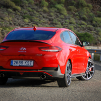 Hyundai i30 fastback N_resize (7 of 9).jpg