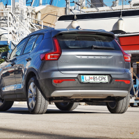 Volvo XC40 D3 A momentum (20 of 26).jpg