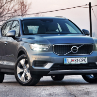 Volvo XC40 D3 A momentum (15 of 26).jpg