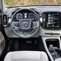 Volvo XC40 D3 A momentum (4 of 26).jpg