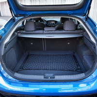 Hyundai ioniq in toyota prius plug-inhybrid (23 of 23).jpg
