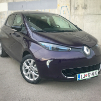 Renault zoe limited Z.E. R110 BL (15 of 16).jpg