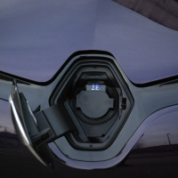 Renault zoe limited Z.E. R110 BL (10 of 16).jpg