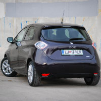 Renault zoe limited Z.E. R110 BL (2 of 16).jpg