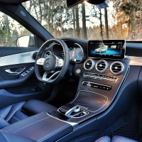 Mercedes C 200 T 4matic 9G-tronic (10 of 12).jpg