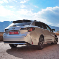Toyota corolla za volanom AMZS (16 of 19).jpg
