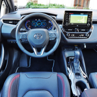 Toyota corolla za volanom AMZS (12 of 19).jpg